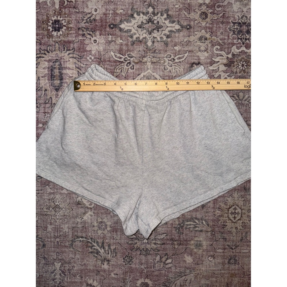 Victoria's Secret PINK Gray Campus Fleece Lounge Shorts Logo Pockets Size Large - Picture 4 of 6